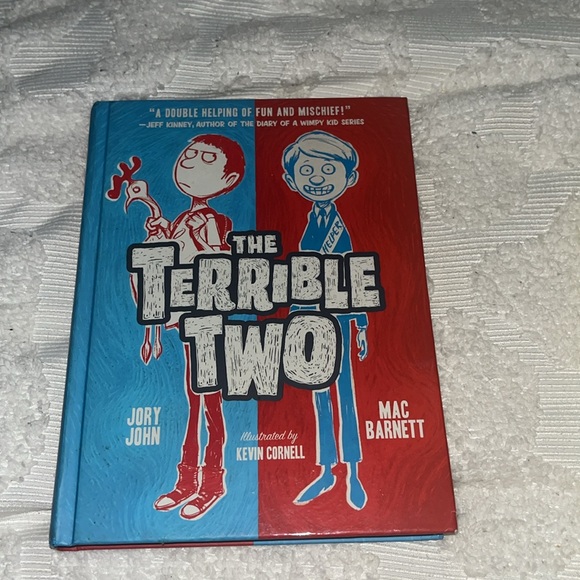 Boy Book Bundle - Picture 2 of 3